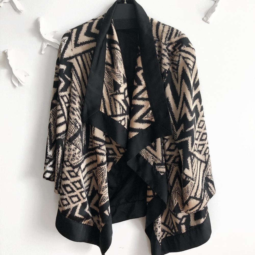 Guess, satin, tribal print kimono wrap
